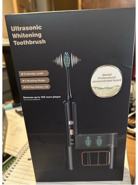 Toothbrush Sonic Ultrasonic Whitening 3 Intensity Levels and 5 Brushing Modes